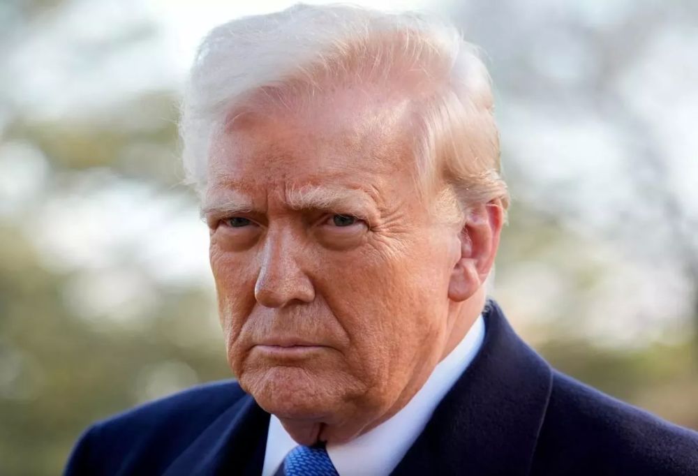 Скандальные предположения Трампа о COVID-19: утечка из лаборатории или случайность? Скандальные предположения Трампа о COVID-19: утечка из лаборатории или случайность?