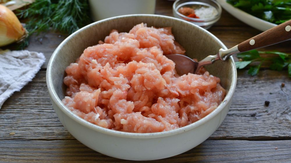 Как вернуть сочность старому куриному фаршу Как вернуть сочность старому куриному фаршу