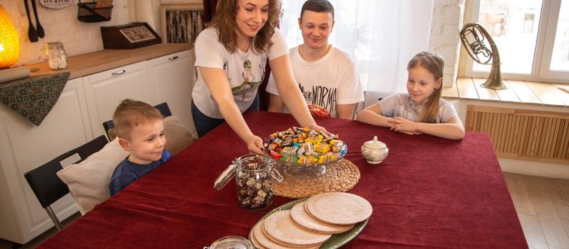 Семья — основа счастья: губернатор Самарской области поздравил с Днем семьи Семья — основа счастья: губернатор Самарской области поздравил с Днем семьи
