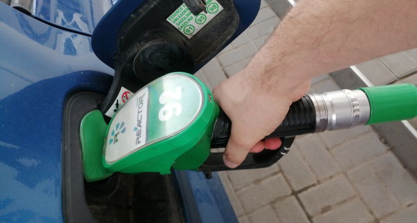 Что ждет водителей: неожиданное изменение на АЗС с 1 июня Что ждет водителей: неожиданное изменение на АЗС с 1 июня