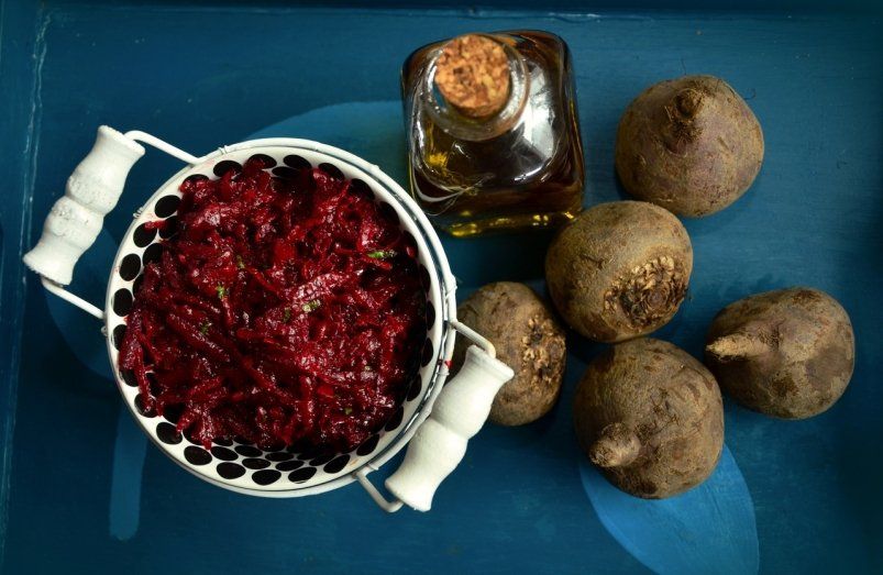 Салат «Сербский» со свёклой: сытно, нежно и вкусно Салат «Сербский» со свёклой: сытно, нежно и вкусно