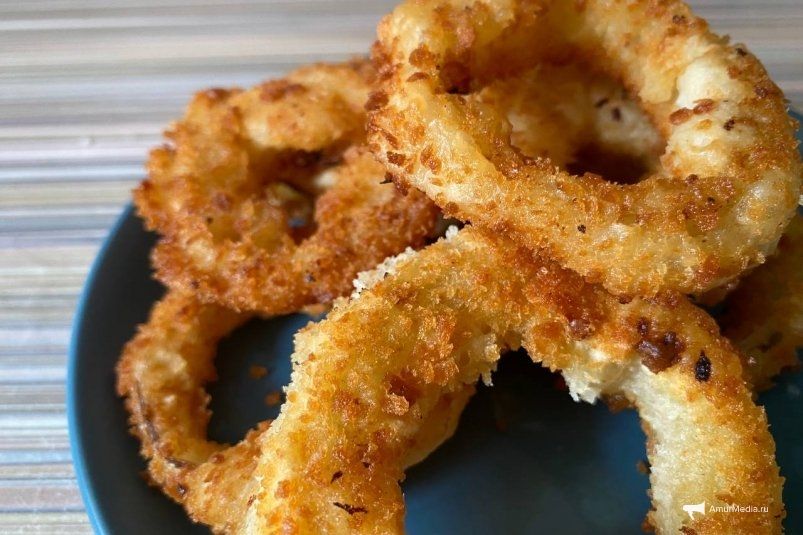 Луковые кольца в панировке: хрустящая закуска для уютного вечера Луковые кольца в панировке: хрустящая закуска для уютного вечера