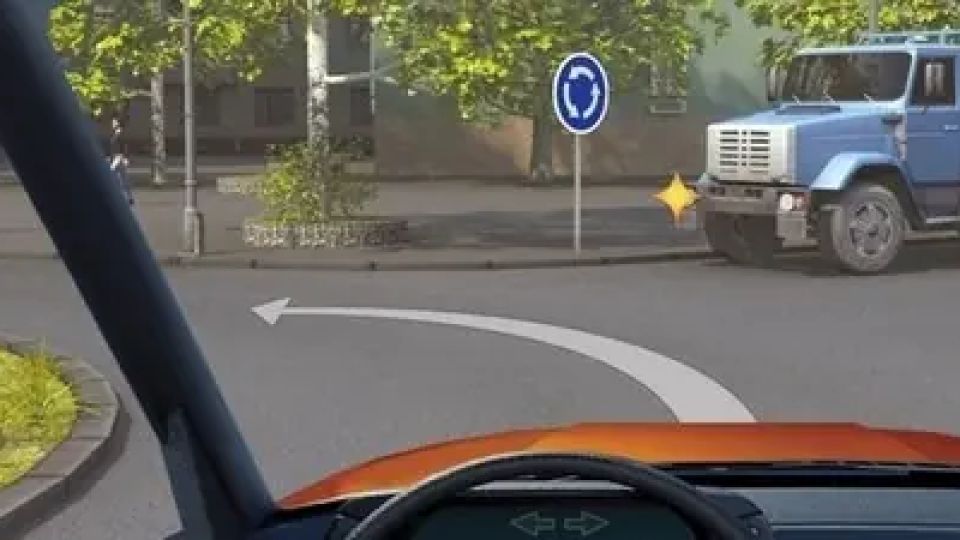 Кто должен проехать первым на круговом перекрёстке? Разбираемся в хитросплетениях ПДД Кто должен проехать первым на круговом перекрёстке? Разбираемся в хитросплетениях ПДД