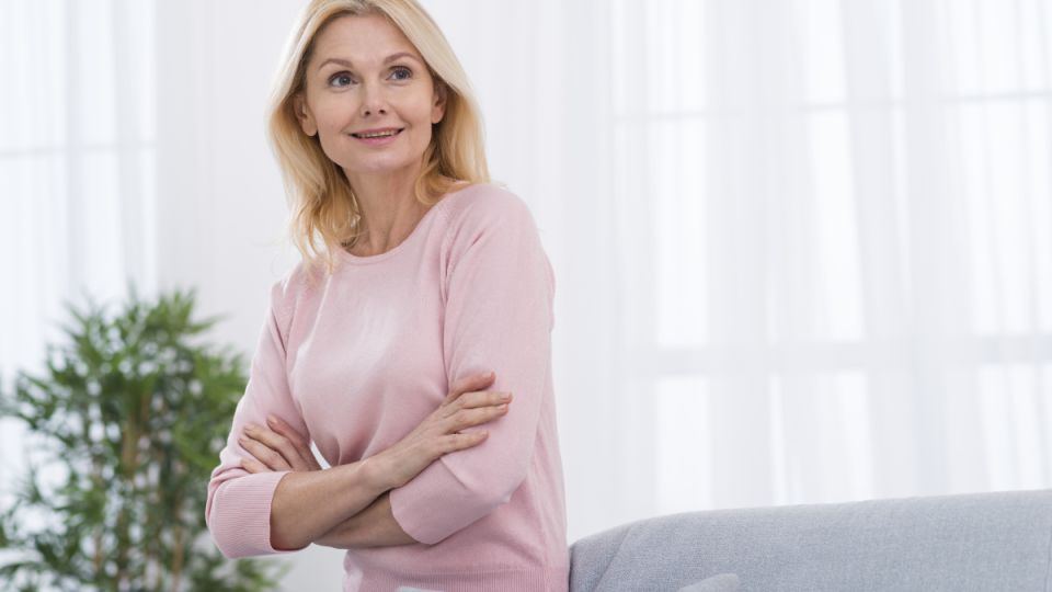 Секреты стиля для женщин 55+: как избежать ошибок и выглядеть на миллион Секреты стиля для женщин 55+: как избежать ошибок и выглядеть на миллион