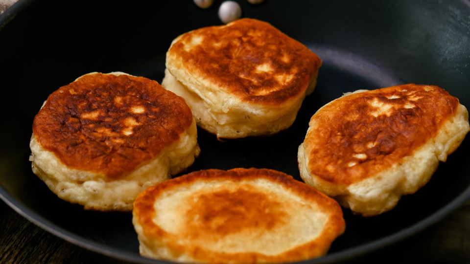 Быстро и вкусно: ленивые беляши за 6 минут Быстро и вкусно: ленивые беляши за 6 минут