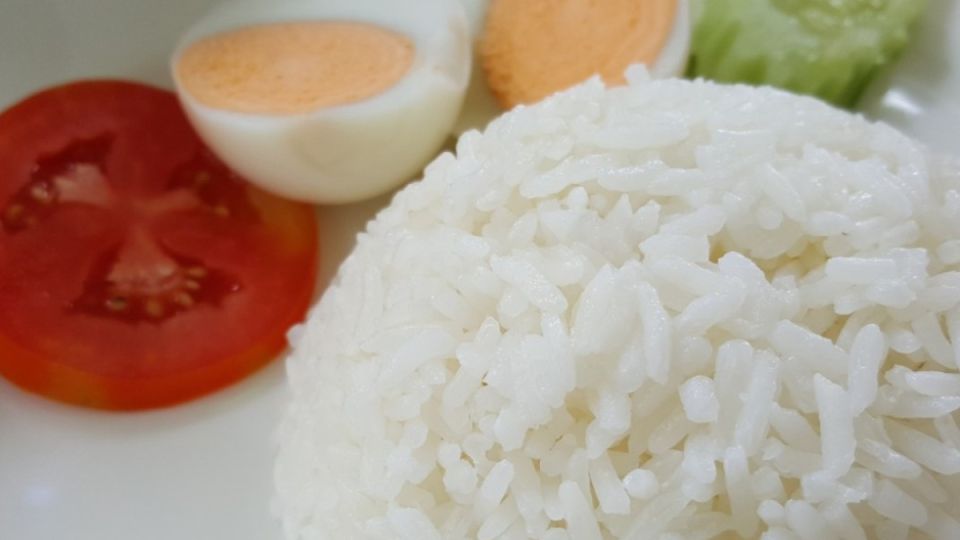 Рисовая каша на молоке: как сделать её вкуснее, чем в детстве Рисовая каша на молоке: как сделать её вкуснее, чем в детстве
