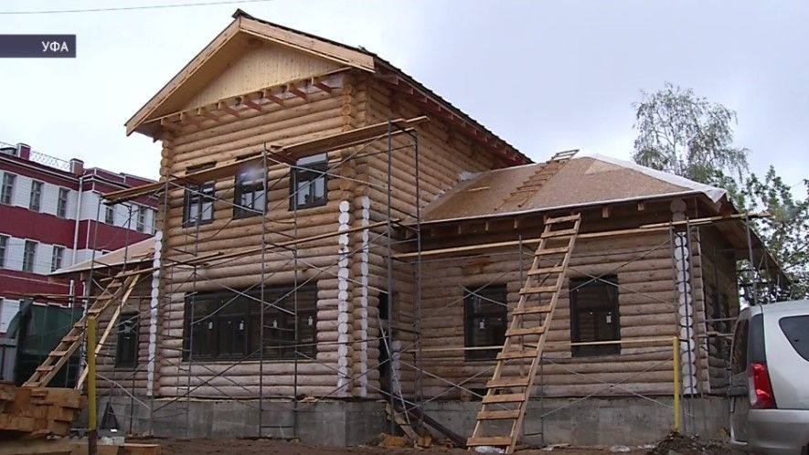 В Уфе восстанавливают исторические здания: усадьба Бухартовских и дом Тихониных обретают новую жизнь В Уфе восстанавливают исторические здания: усадьба Бухартовских и дом Тихониных обретают новую жизнь