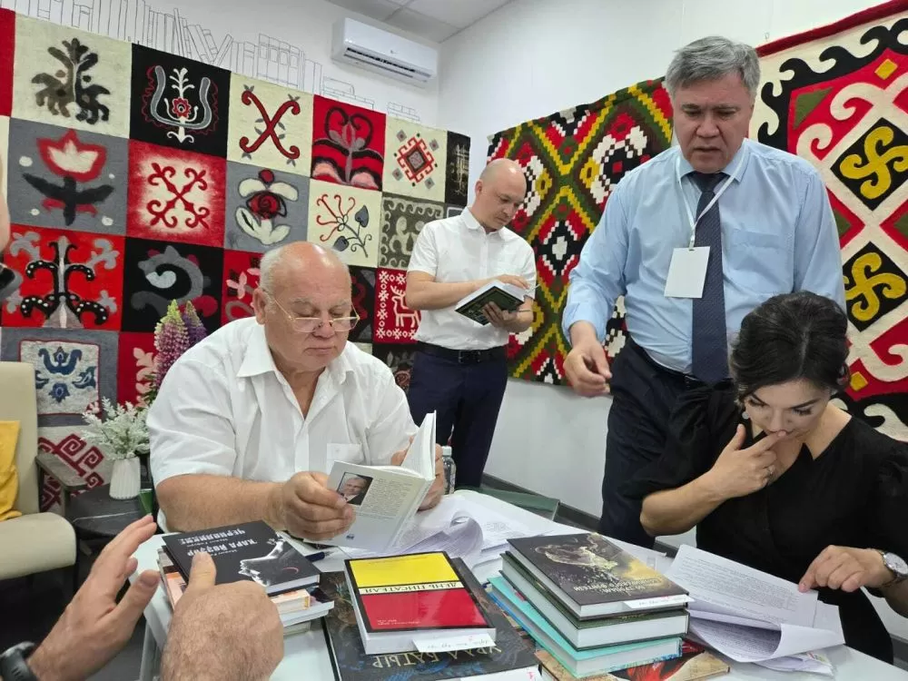 Константин Чеченев: будущее книжных изданий лежит в маркетплейсах