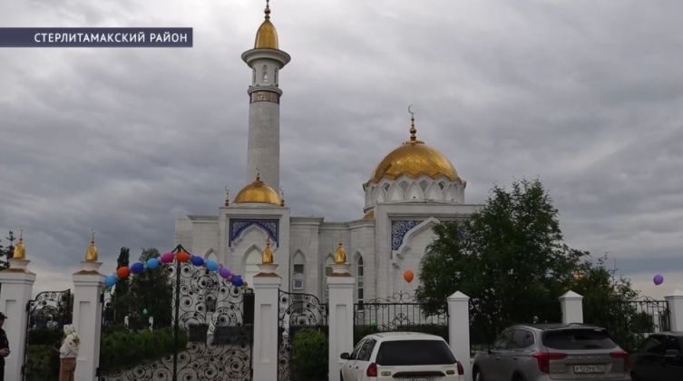 Курбан-байрам в Башкирии: праздник жертвенности и единства Курбан-байрам в Башкирии: праздник жертвенности и единства